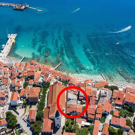 Apartments Neptun Башка Экстерьер фото