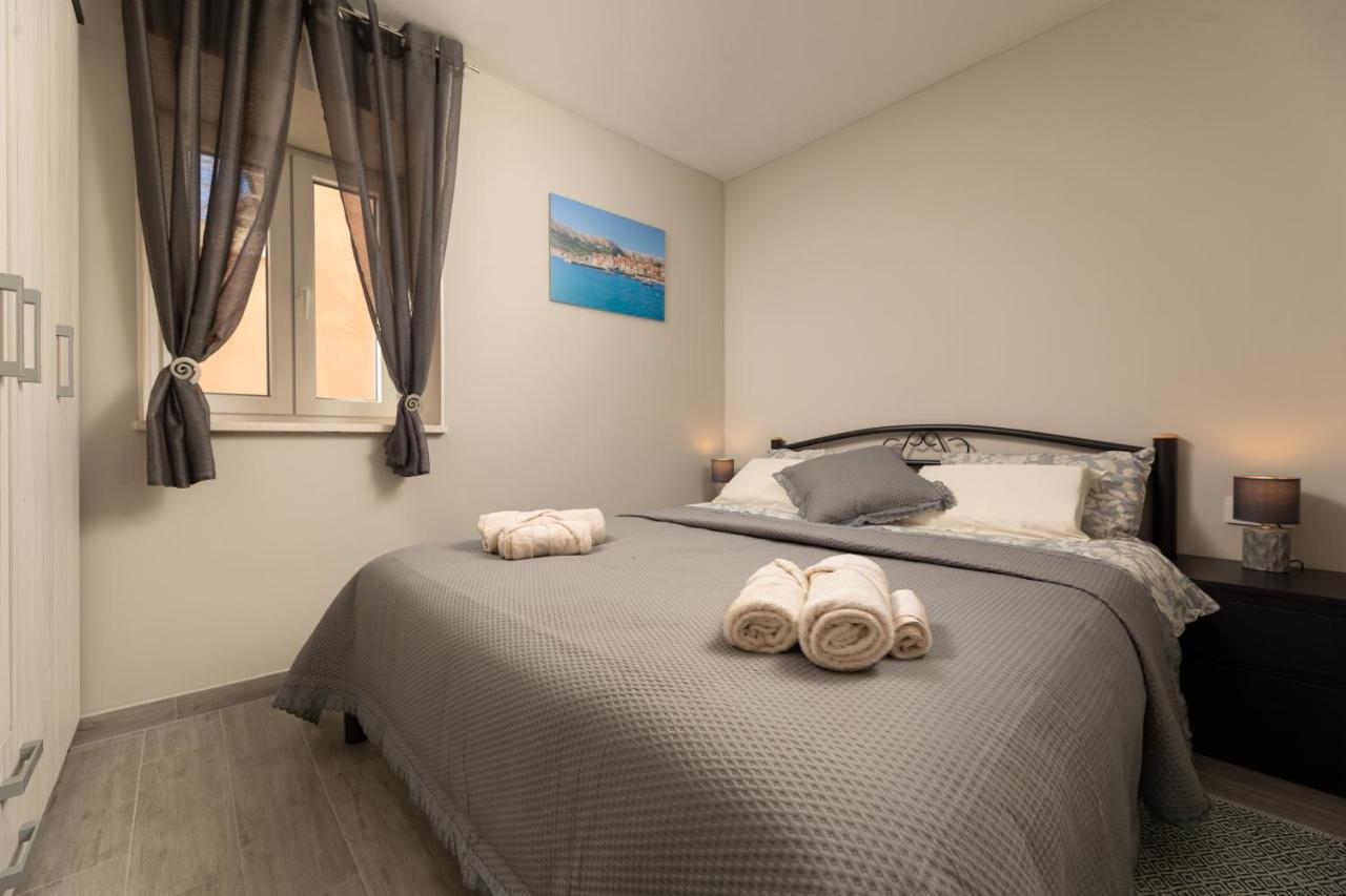 Apartments Neptun Башка Экстерьер фото