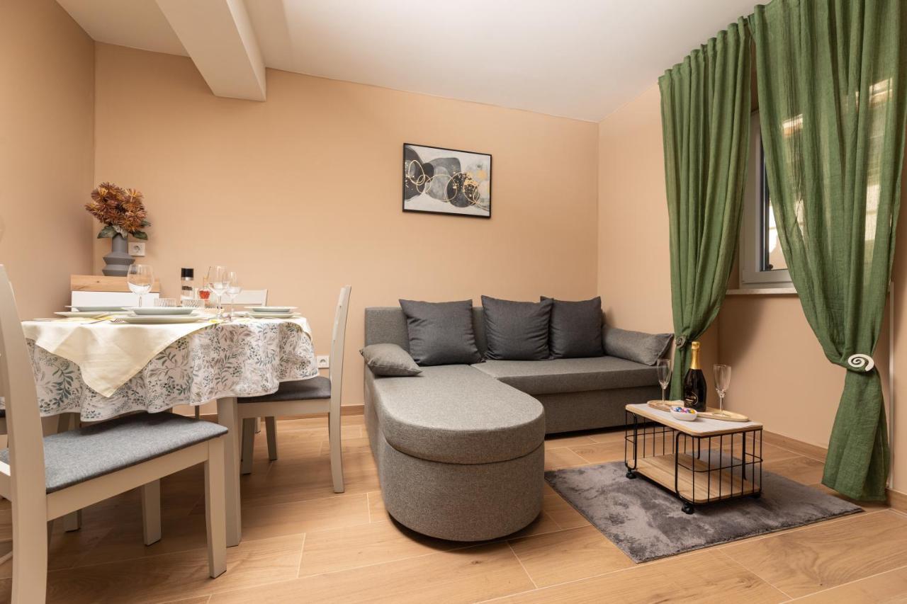 Apartments Neptun Башка Экстерьер фото